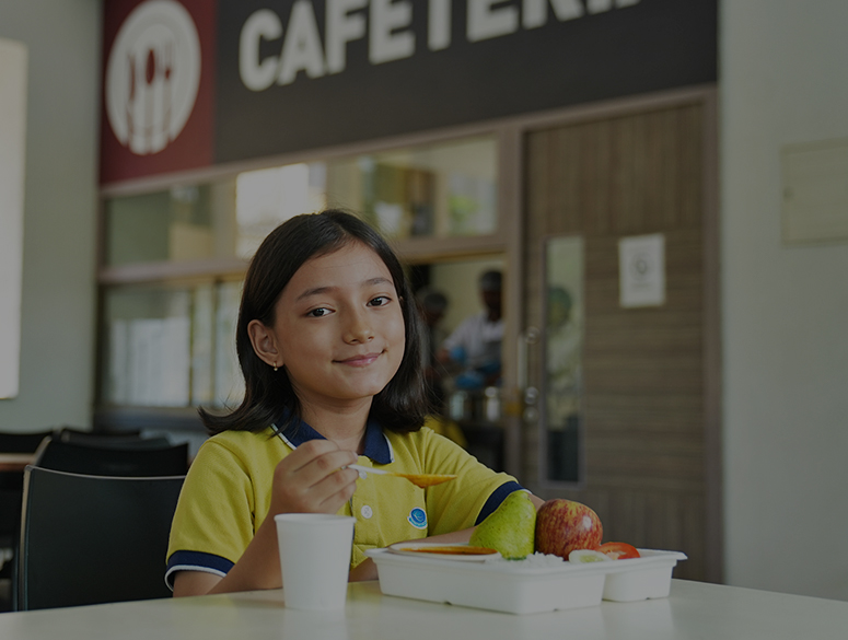 Healthy food provided by canteens at Ebenezer International School Bangalore